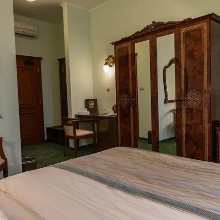 Viliam Frano Hotel Nitra