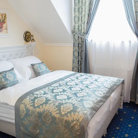 Viliam Frano 4* Nitra