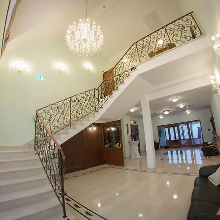 Viliam Frano 4* Nitra